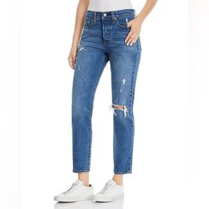 Levi’s Blue Skinny Jeans with Distressed Details